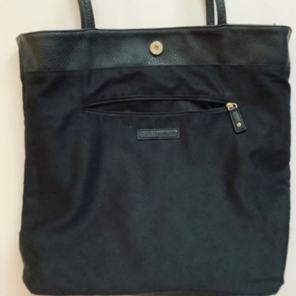 BCBG - Picture 5 of 7